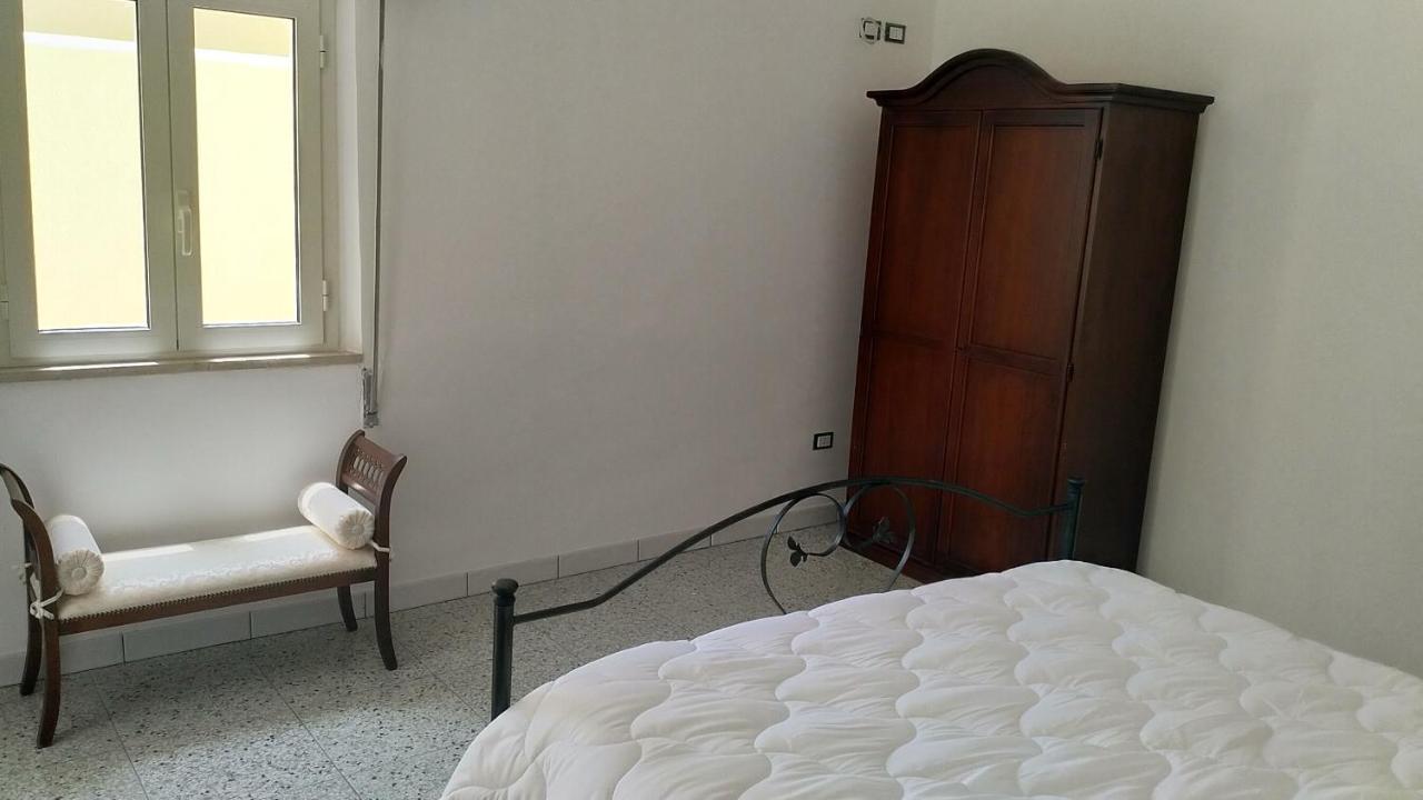 Lake Retreat - Maiella Apartment - Beautiful Lake And Mountain Views Casoli  Exteriör bild