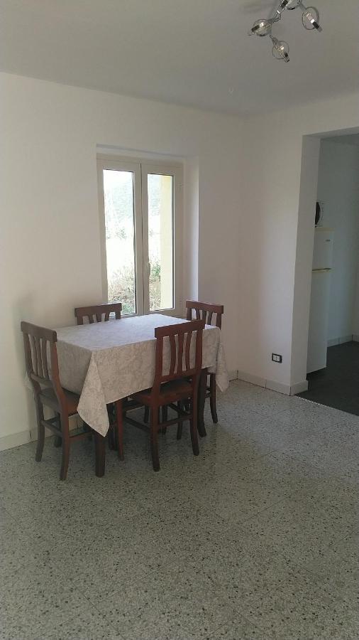 Lake Retreat - Maiella Apartment - Beautiful Lake And Mountain Views Casoli  Exteriör bild